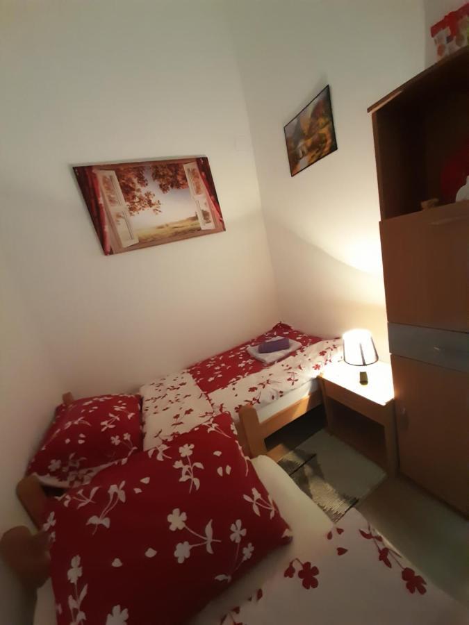 Apartman Lela Vrsac Exterior foto